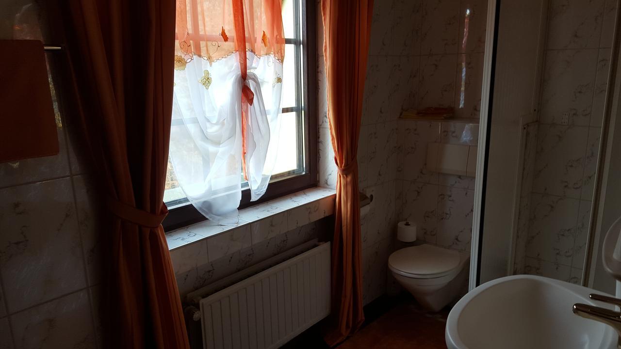 Landhotel Zum Doppeldecker Kirchen  외부 사진